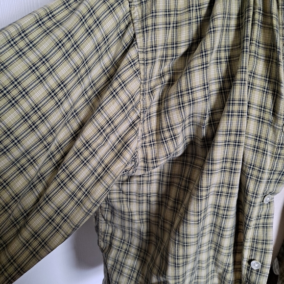 Flannels. 🌈 - Picture 3 of 7